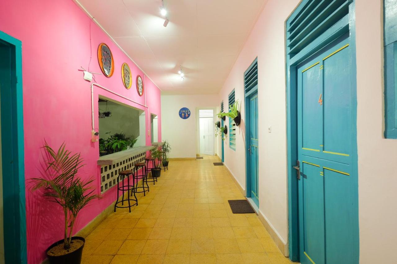 Snooze Malang Hostel Ngoại thất bức ảnh