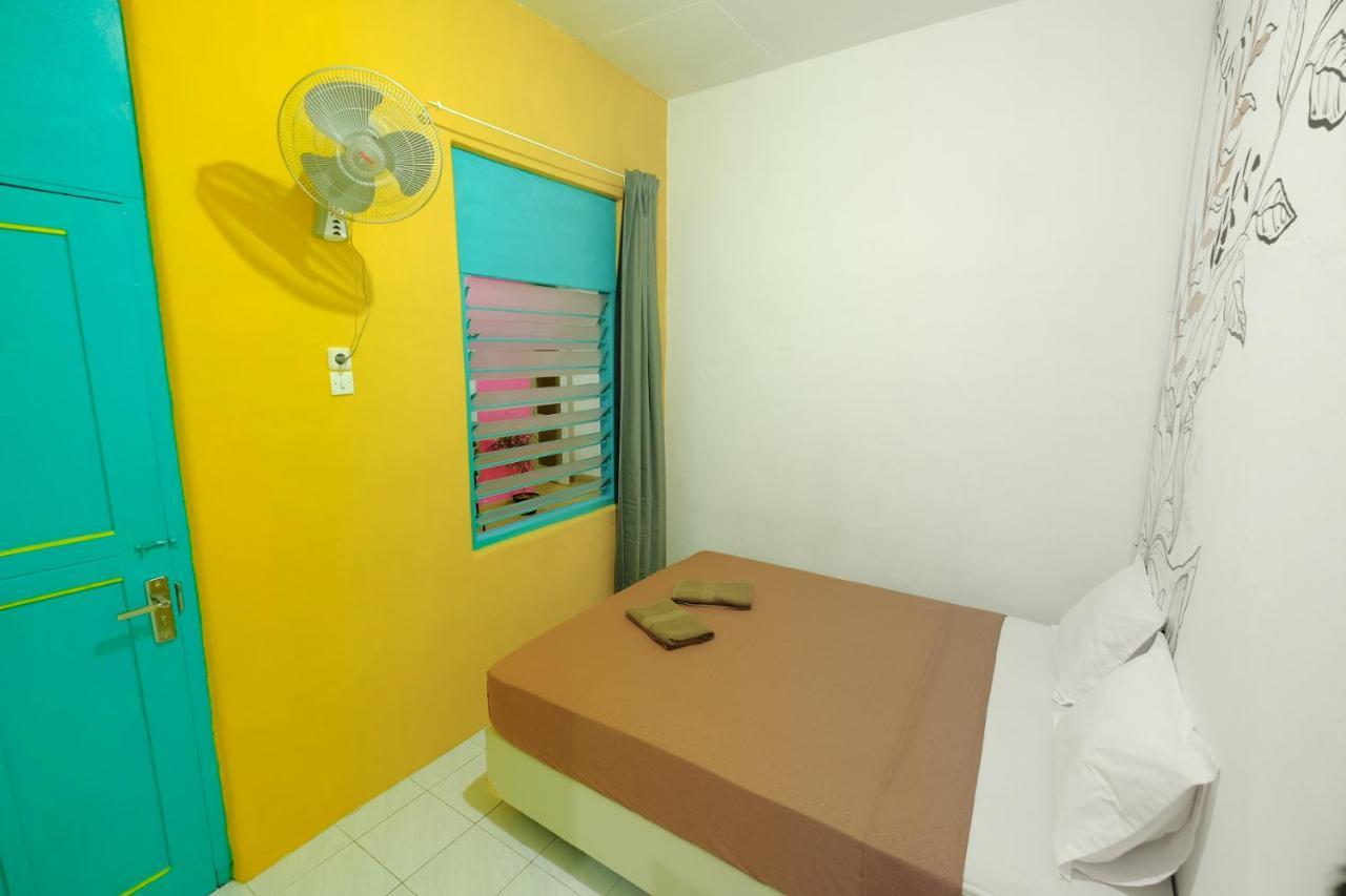 Snooze Malang Hostel Ngoại thất bức ảnh