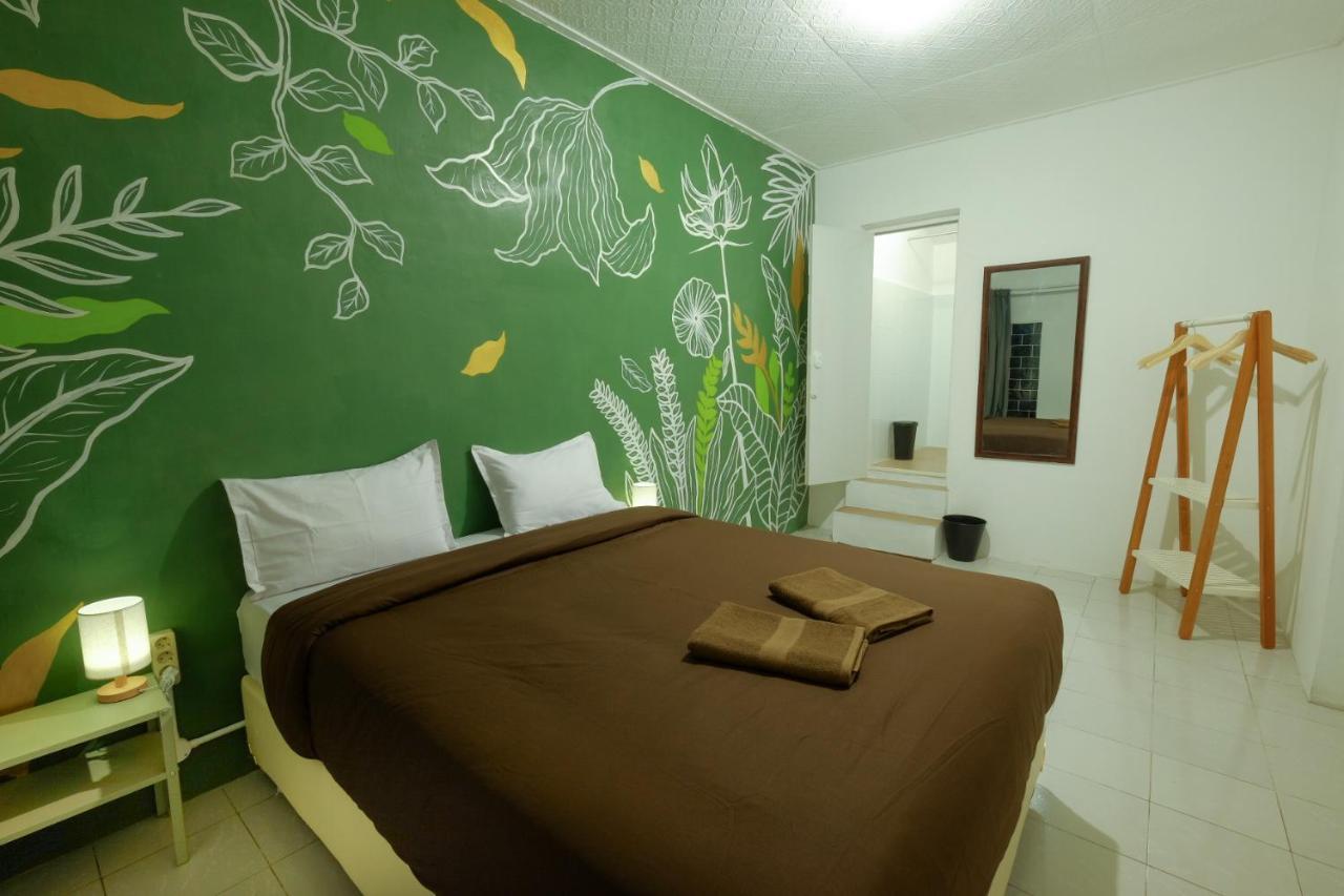 Snooze Malang Hostel Ngoại thất bức ảnh