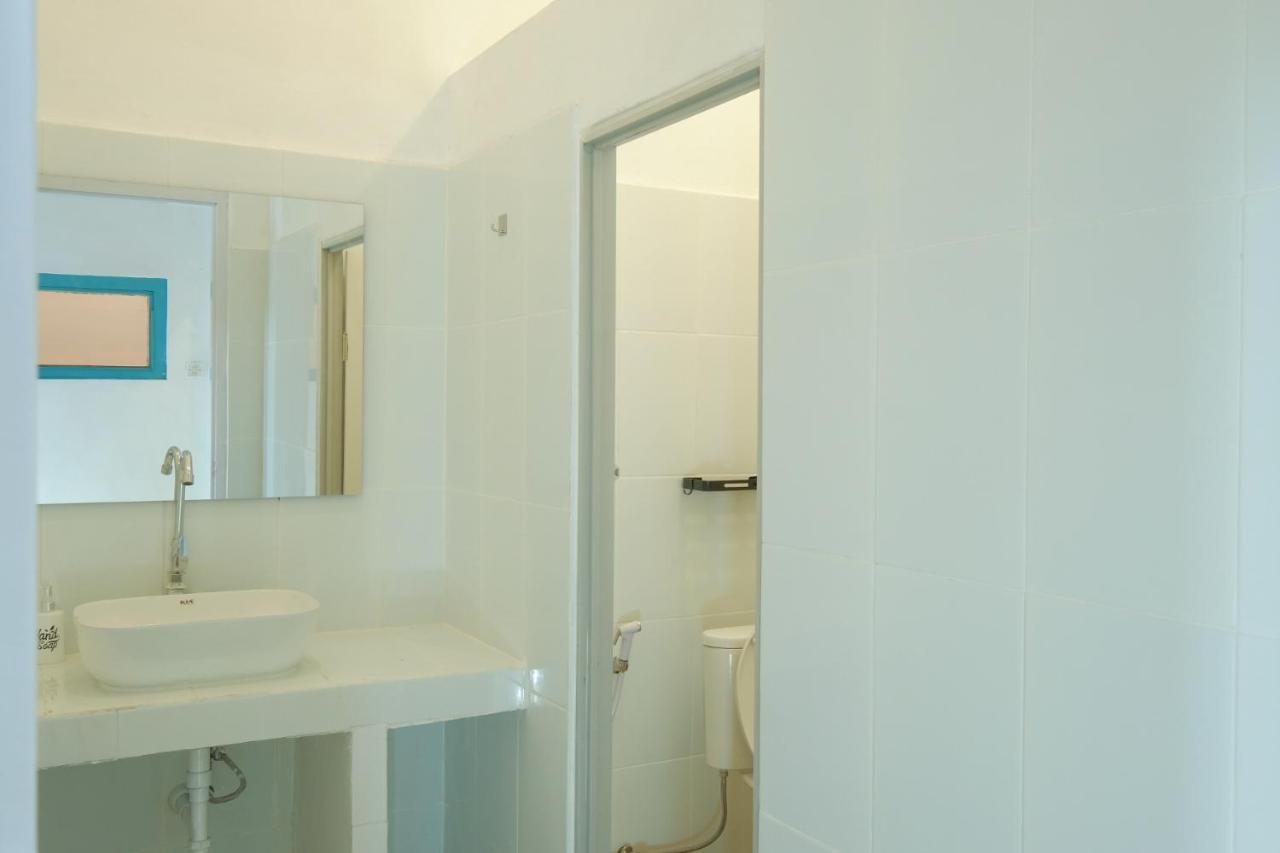Snooze Malang Hostel Ngoại thất bức ảnh