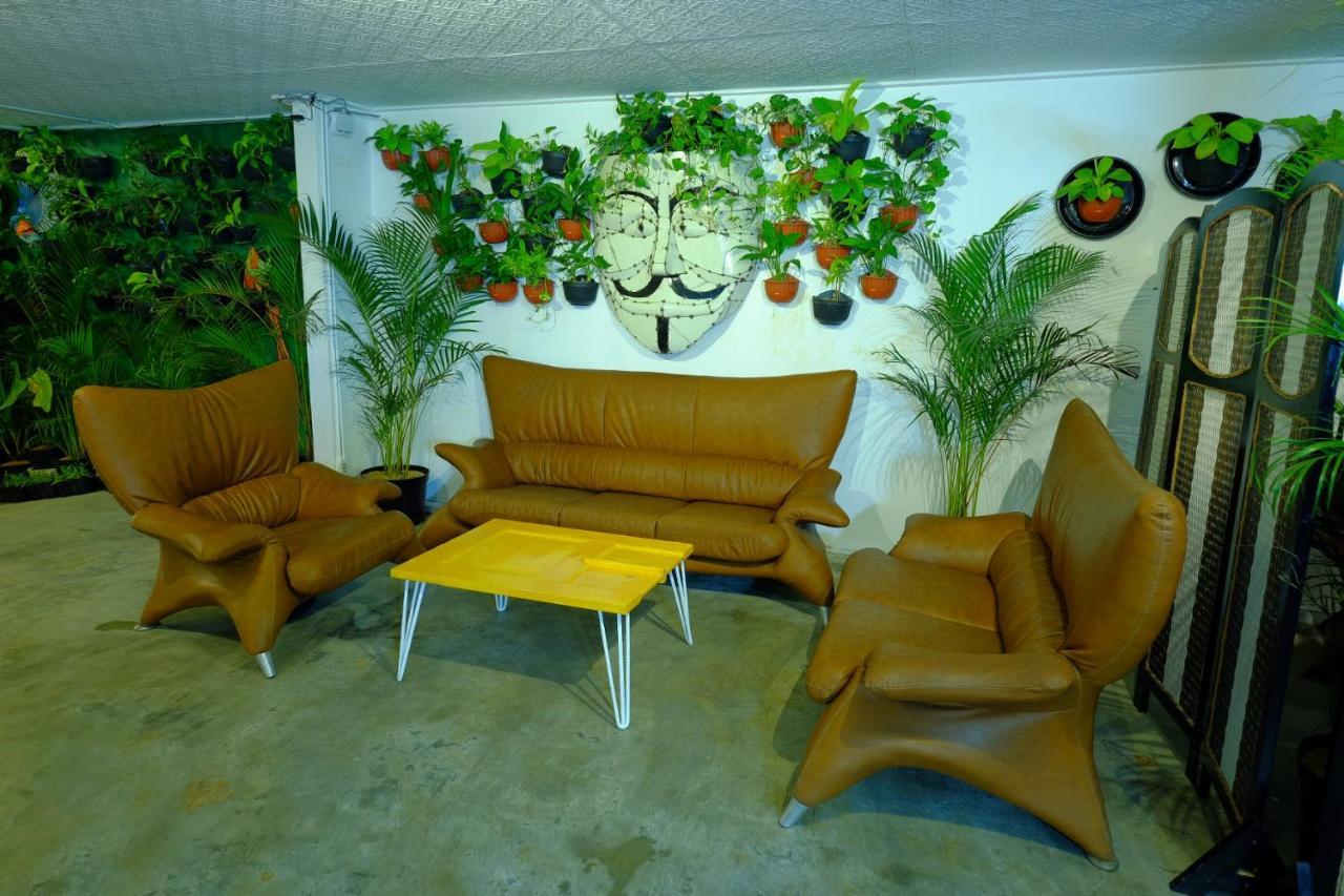 Snooze Malang Hostel Ngoại thất bức ảnh