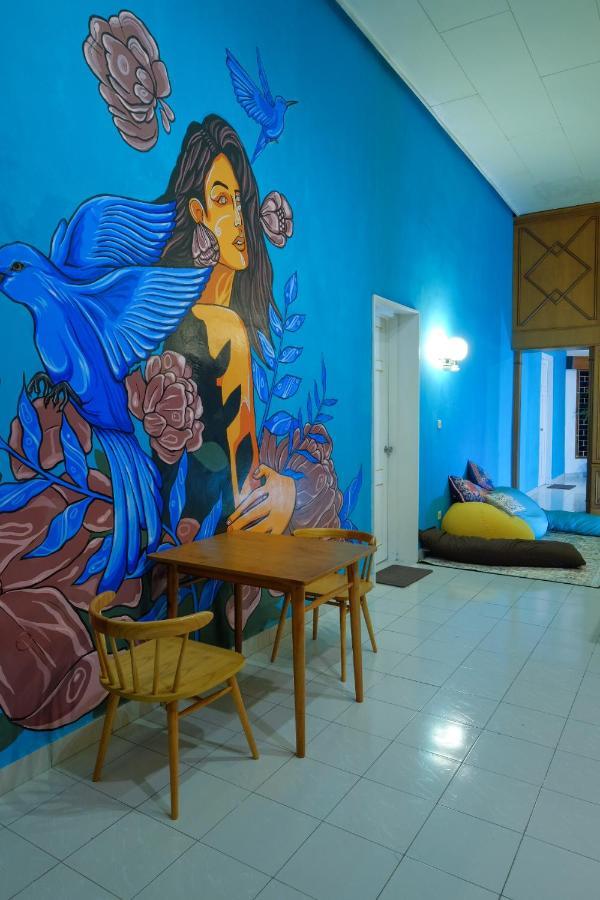 Snooze Malang Hostel Ngoại thất bức ảnh